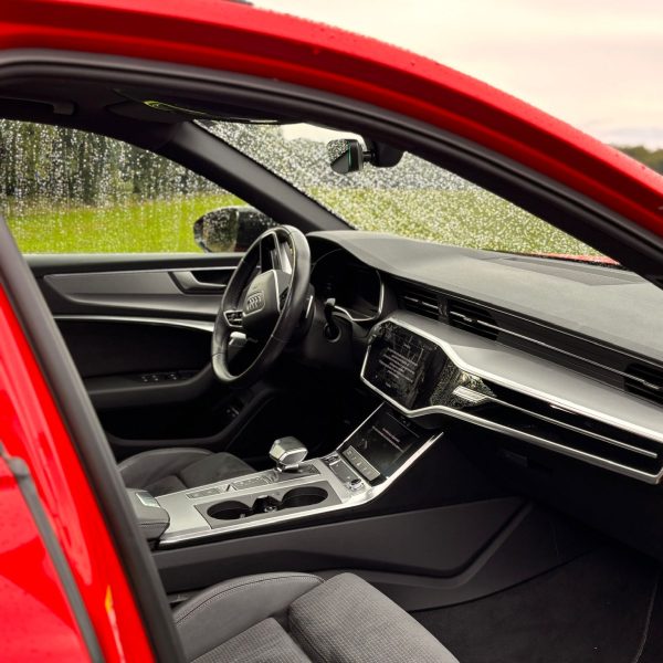 WhatsApp Image 2025-10-27 at 22.13.30