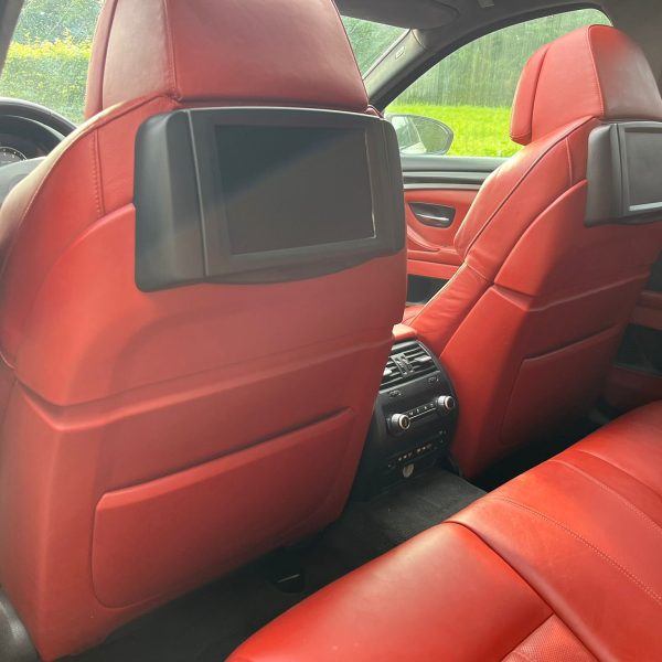 WhatsApp Image 2025-10-27 at 22.19.15